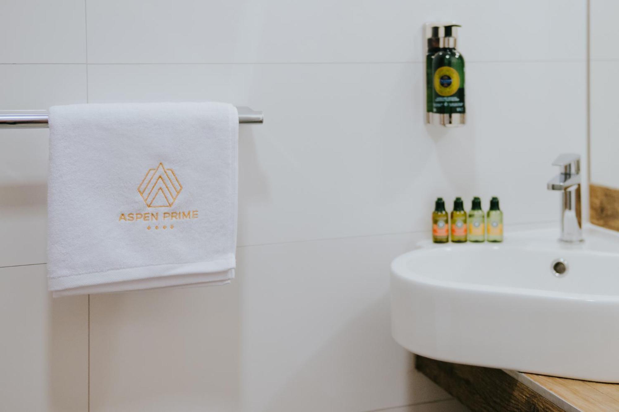 Aspen Prime Ski & Bike Resort - Basen, Sauna, Jacuzzi, Silownia W Cenie Pobytu Hlucholazy Exteriér fotografie